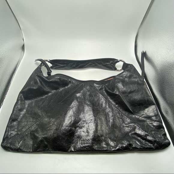 Hobo - Picture 2 of 11